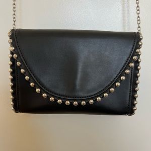 Black shoulder bag